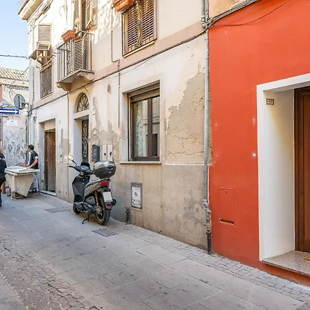 Apartament Karalice *