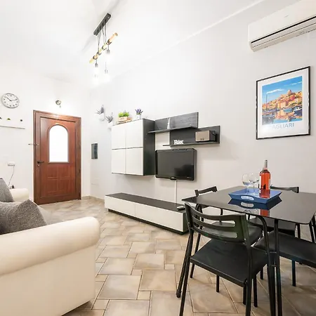Apartment Karalice Cagliari